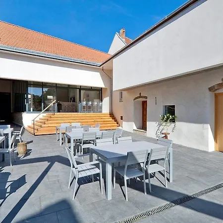 شقة Apartmany Vinarstvi Radosti ميكولوف